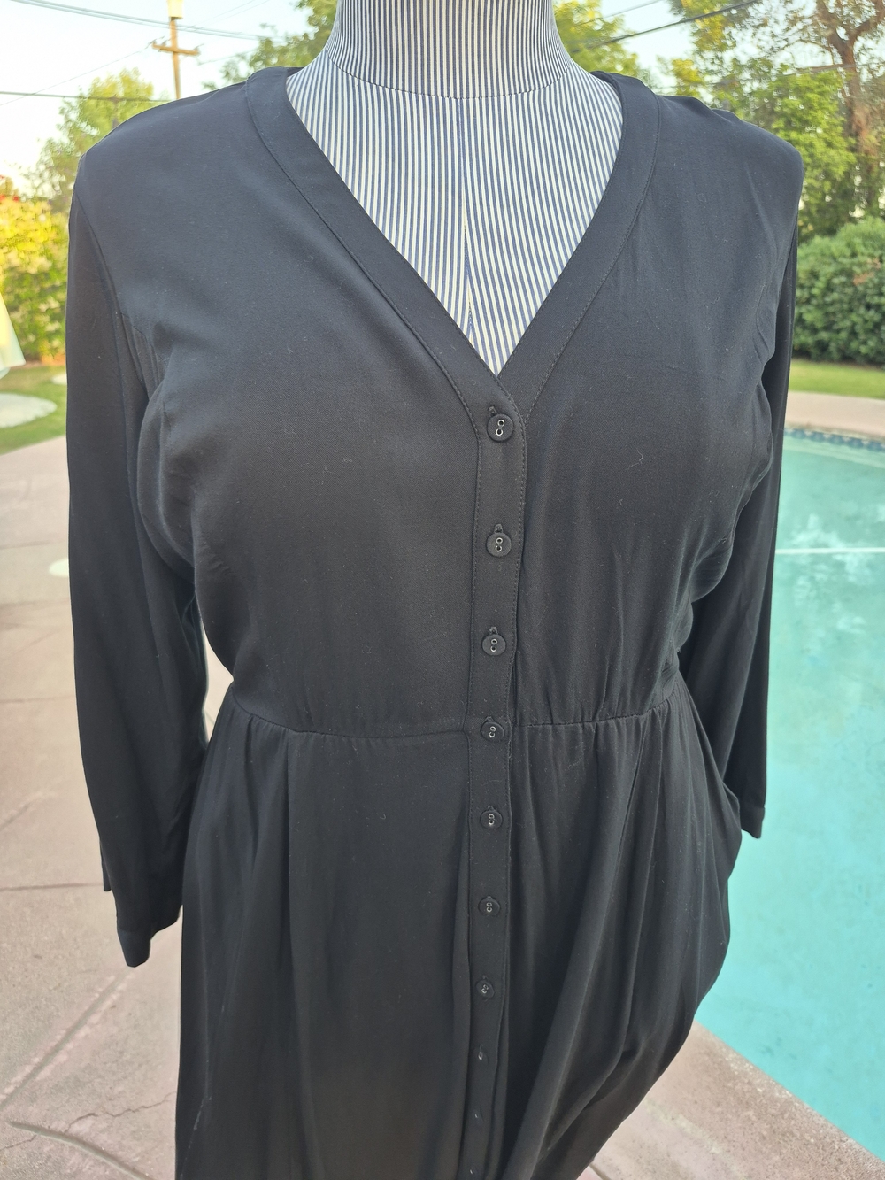 torrid Black Button-Front Midi Dress - Picture 3 of 6